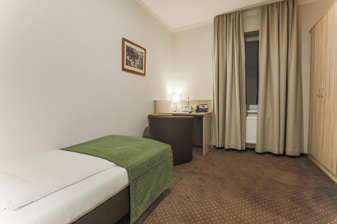 Bergmark Hotel Steinfeld  ภายนอก รูปภาพ