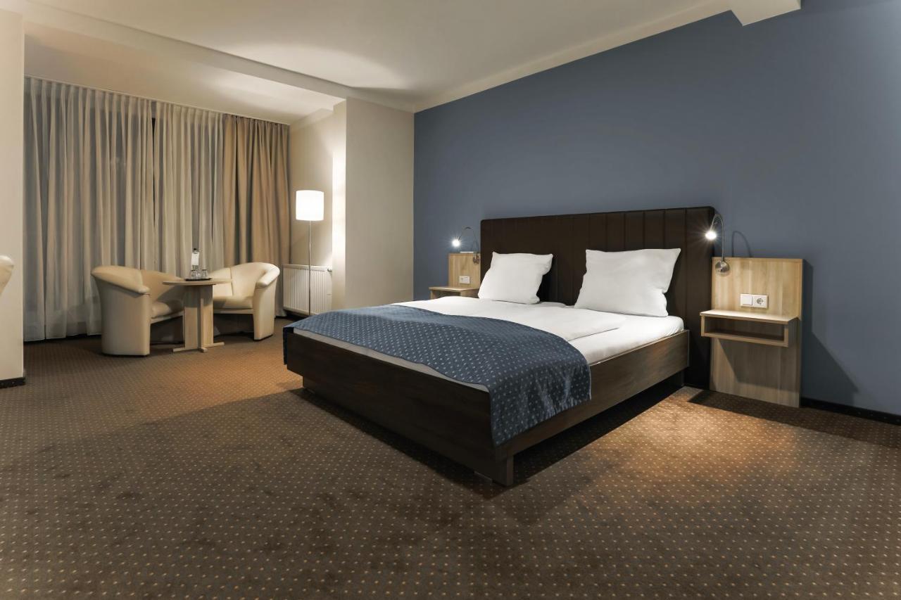 Bergmark Hotel Steinfeld  ภายนอก รูปภาพ
