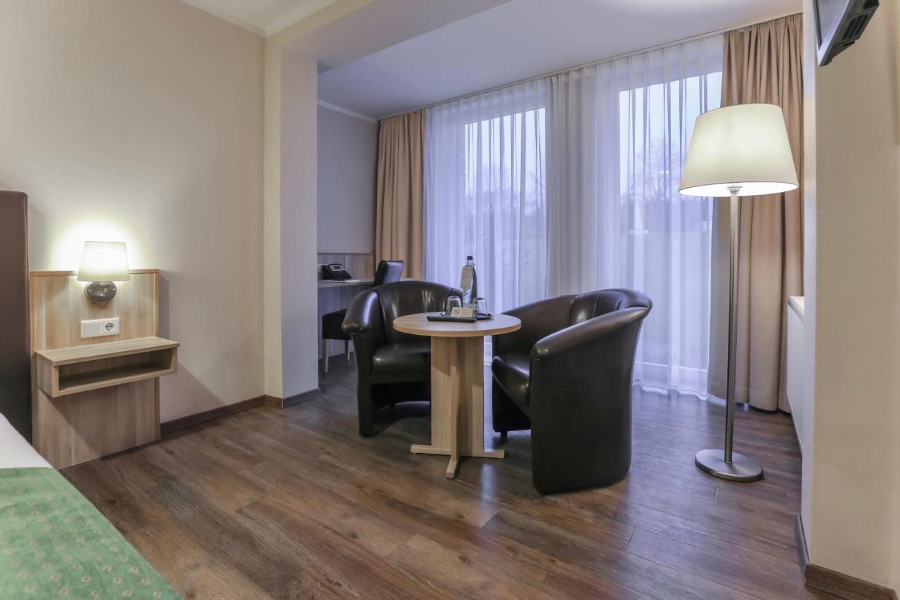 Bergmark Hotel Steinfeld  ภายนอก รูปภาพ